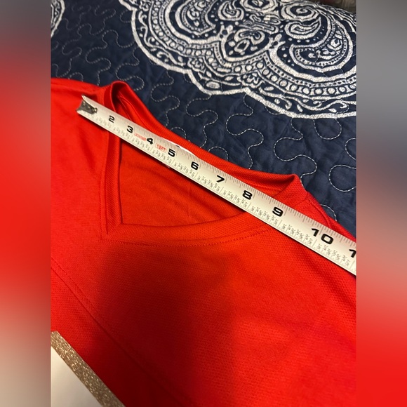 Love & Lazy days medium red women’s top with 13 on it. - Picture 12 of 13